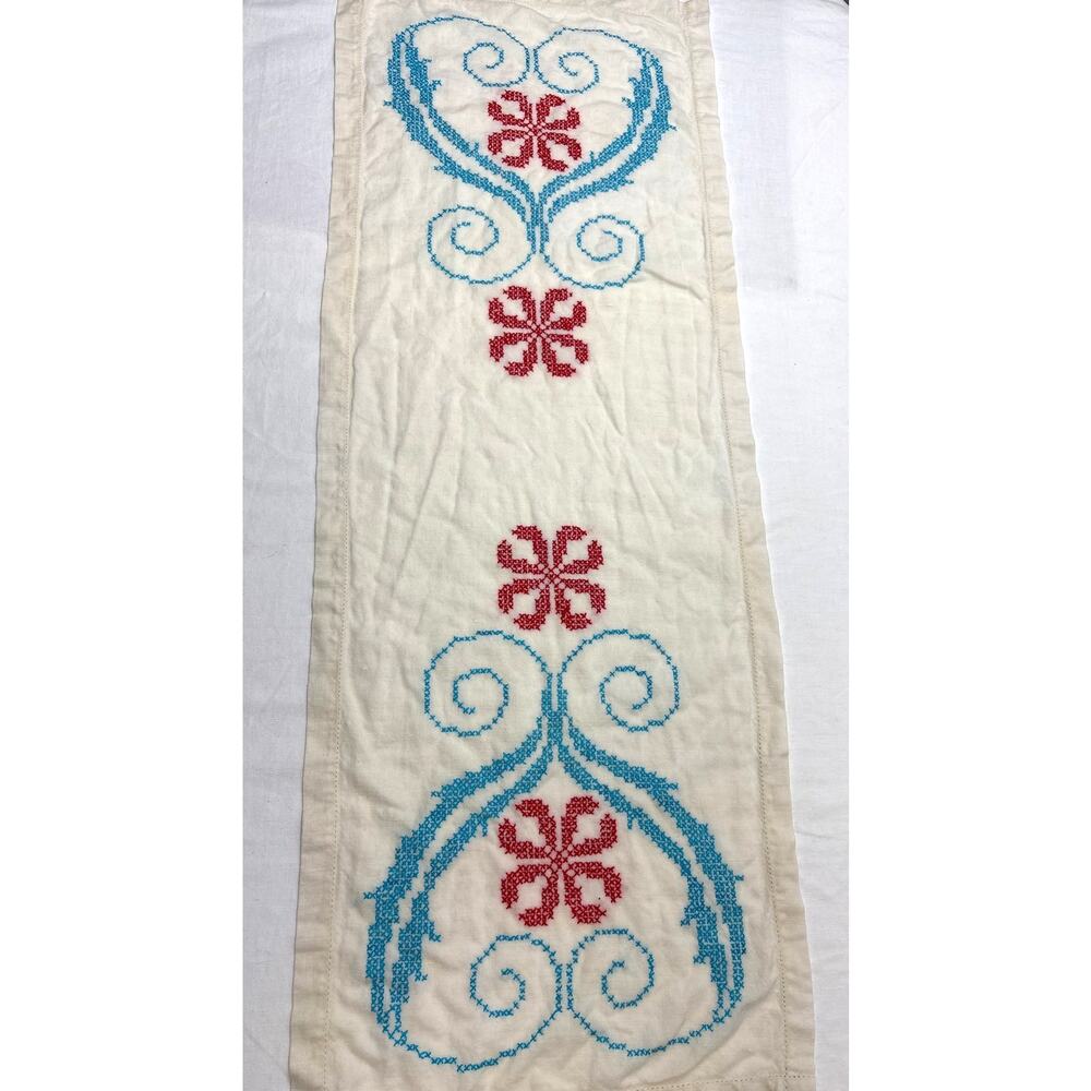 Vintage Off White Linen Cross Stitched Table Runner Blue Red Flowers